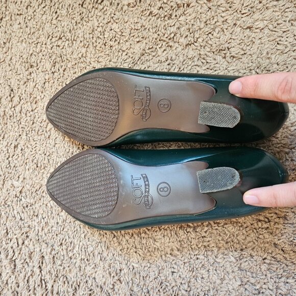 Soft Flexible by Highlight Womens 8 Black Low Heel Pumps Comfort Slip On Shoes - Picture 4 of 11